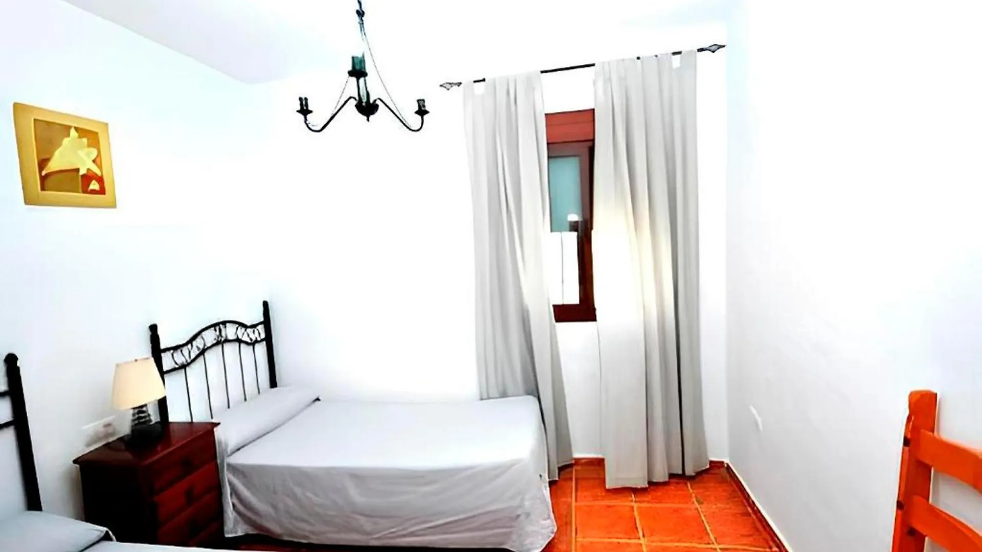 Apartment Chalet Con Piscina Compartida Y Jardin Privado Cadiz Spain