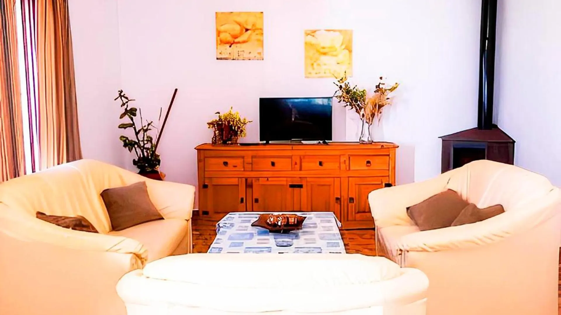 Chalet Con Piscina Compartida Y Jardin Privado Cadiz