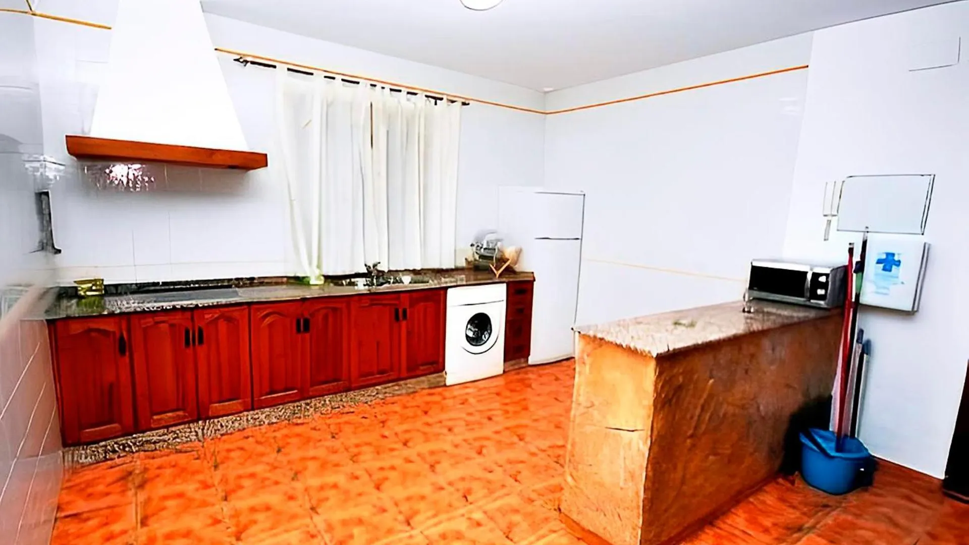 Chalet Con Piscina Compartida Y Jardin Privado Cadiz Apartment